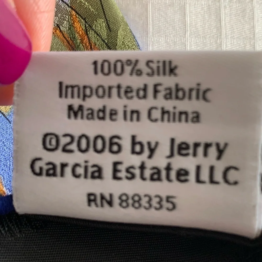 𝅺j Garcia Silk Necktie Collection Forty-Two Chicken and Cat